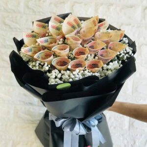 Bó hoa bằng tiền 500k chữ MẸ